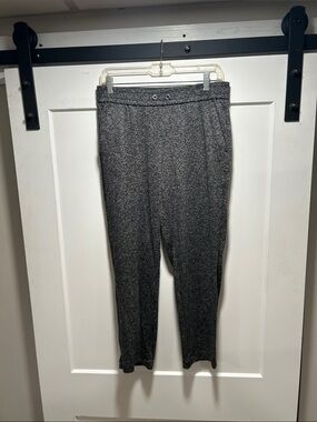 LOFT Gray Cropped Knit Ankle Pants